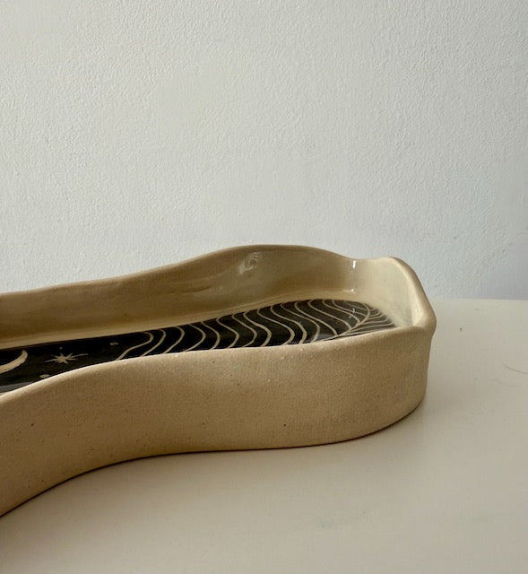 Dancing figures plate