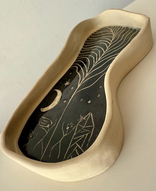 Dancing figures plate